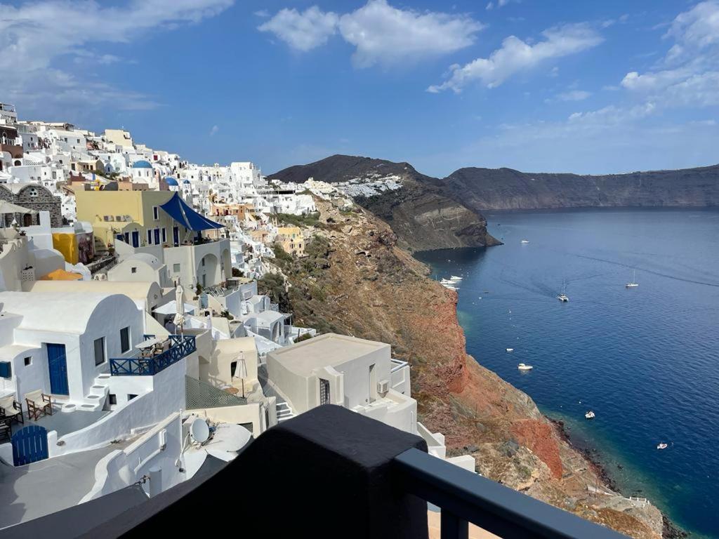 Oia Unique Homes By K&K Екстериор снимка