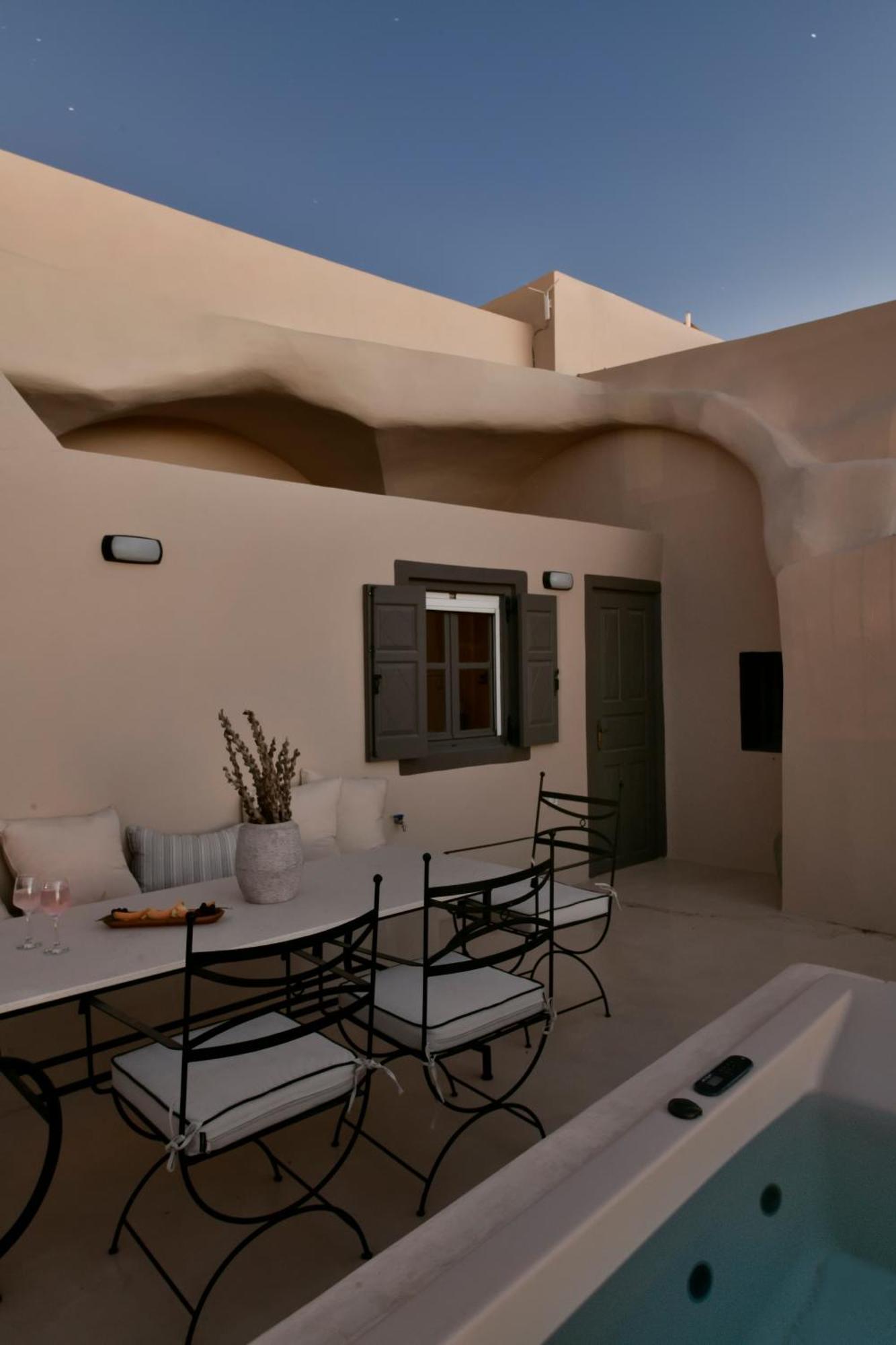 Oia Unique Homes By K&K Екстериор снимка