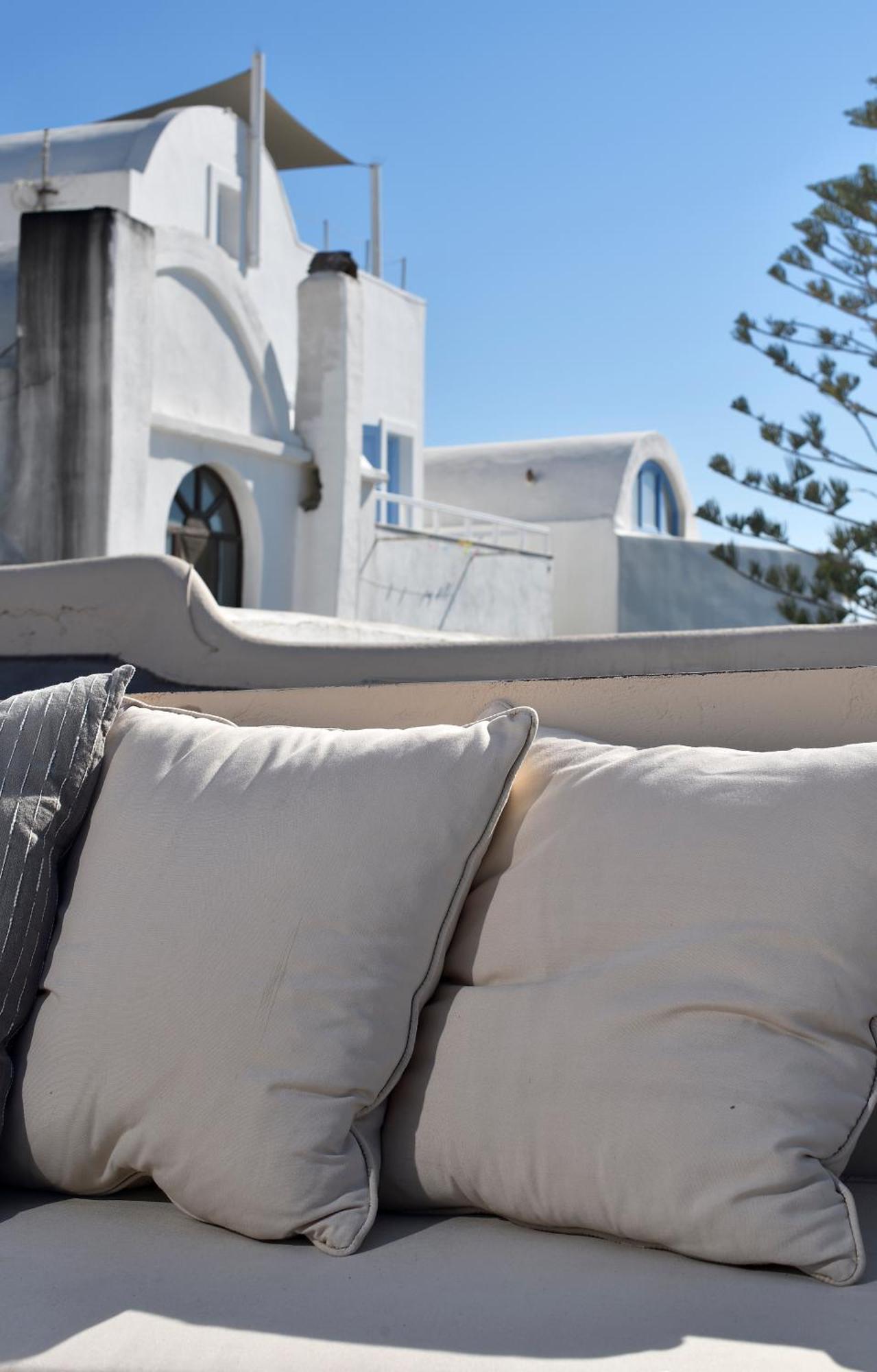 Oia Unique Homes By K&K Екстериор снимка